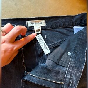 NWT Madewell Black Denim A Line Midi Skirt size 29, fits like a 32